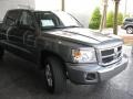 Mineral Gray Metallic - Dakota SLT Crew Cab Photo No. 4