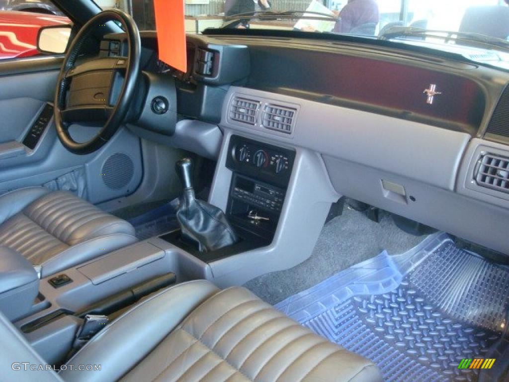 1993 Ford Mustang SVT Cobra Fastback Grey Dashboard Photo #26854006