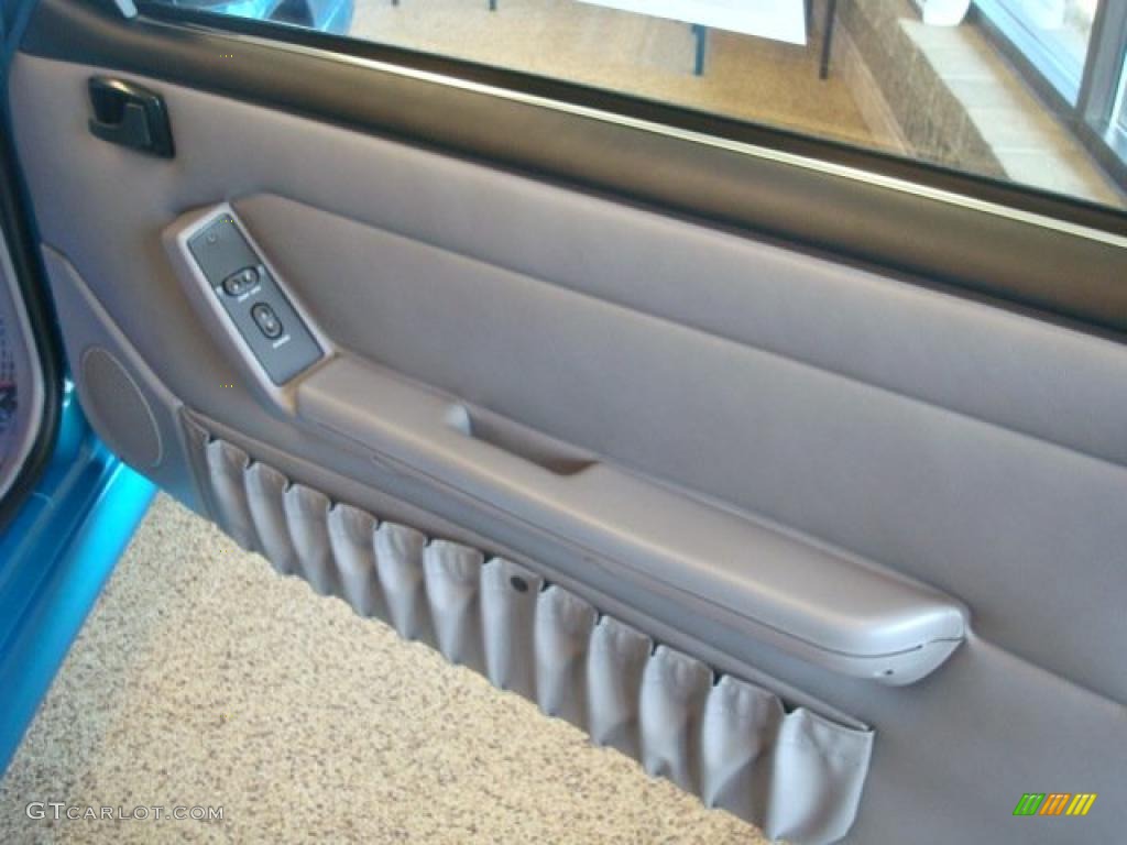 1993 Ford Mustang SVT Cobra Fastback Grey Door Panel Photo #26854018