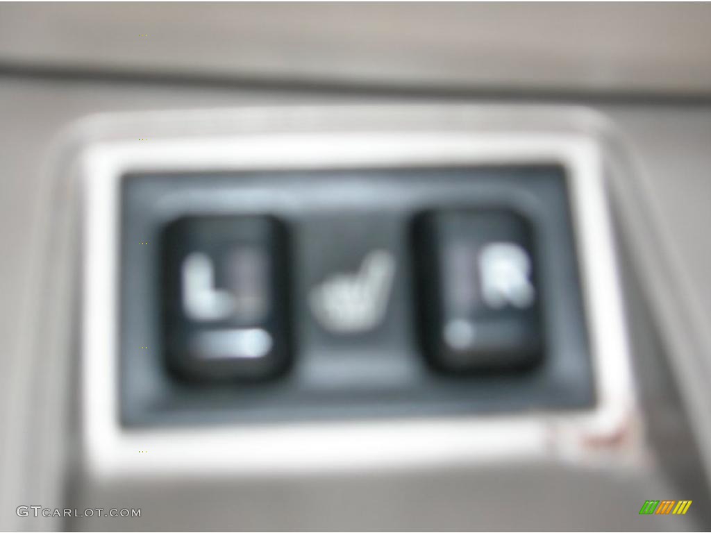 2007 Camry SE - Black / Dark Charcoal photo #13