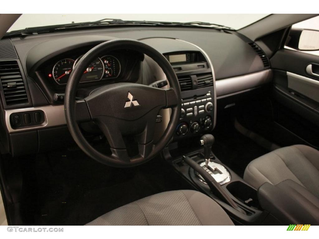 2008 Galant ES - Dover White Pearl / Gray photo #11