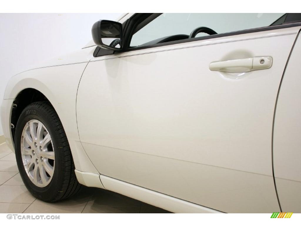 2008 Galant ES - Dover White Pearl / Gray photo #24