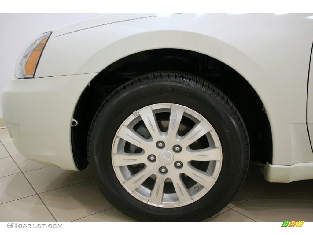 2008 Galant ES - Dover White Pearl / Gray photo #25