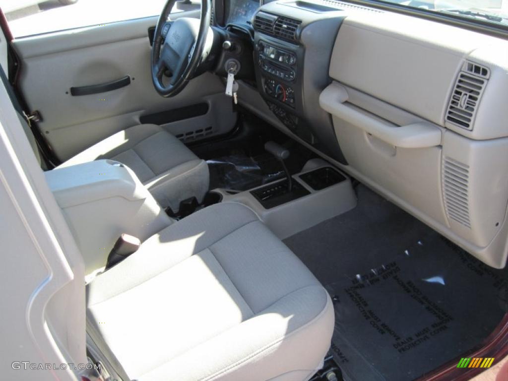 2004 Wrangler Sahara 4x4 - Sienna Pearl / Khaki photo #14