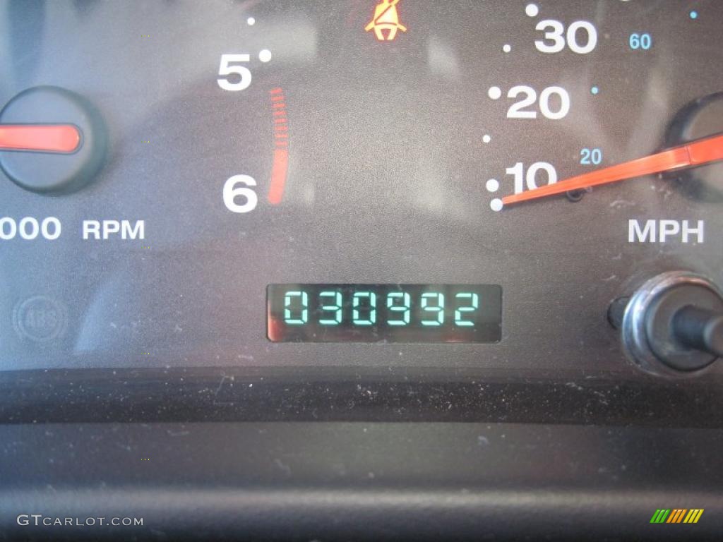 2004 Wrangler Sahara 4x4 - Sienna Pearl / Khaki photo #15