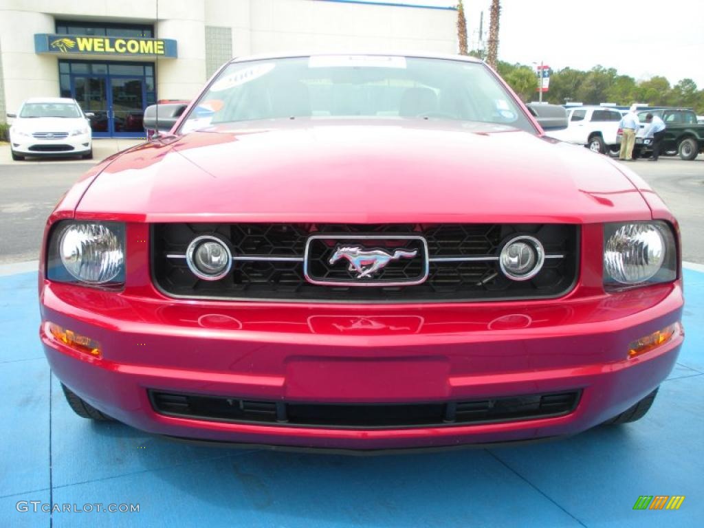 2007 Mustang V6 Premium Coupe - Torch Red / Light Graphite photo #8