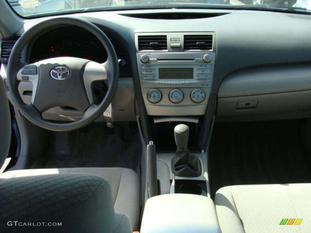 2007 Camry CE - Black / Ash photo #9