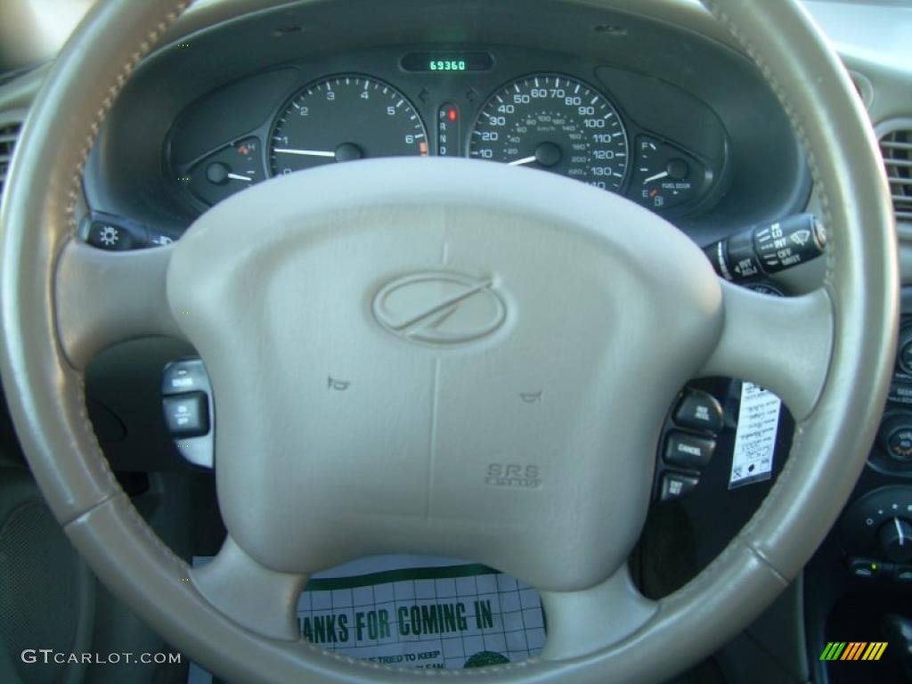 2003 Alero GL Coupe - Arctic White / Neutral photo #17