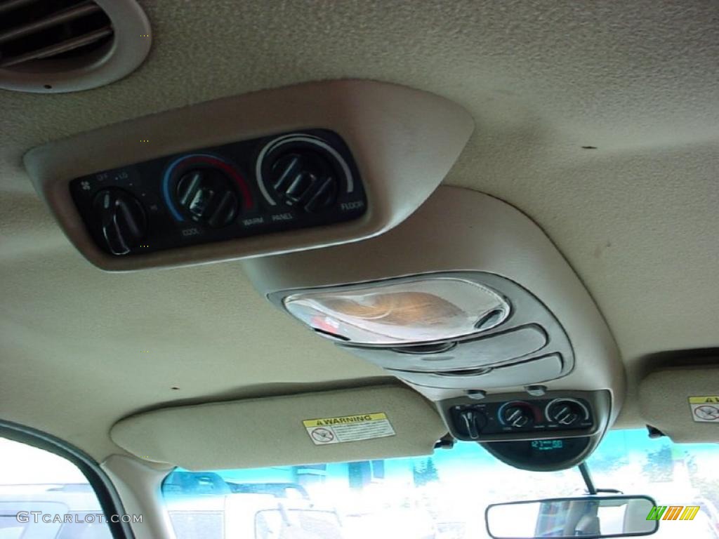 1998 Expedition Eddie Bauer - Laser Red / Medium Prairie Tan photo #14