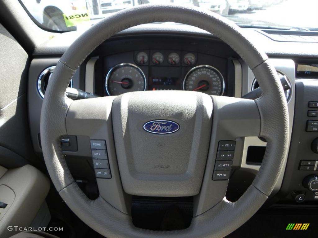 2010 F150 XLT SuperCab - Oxford White / Tan photo #19