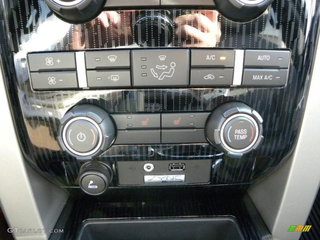 2010 F150 FX4 SuperCrew 4x4 - Ingot Silver Metallic / Black photo #22
