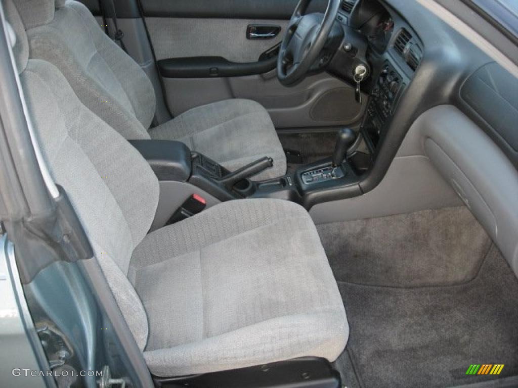 2001 Legacy L Sedan - Wintergreen Metallic / Gray photo #16