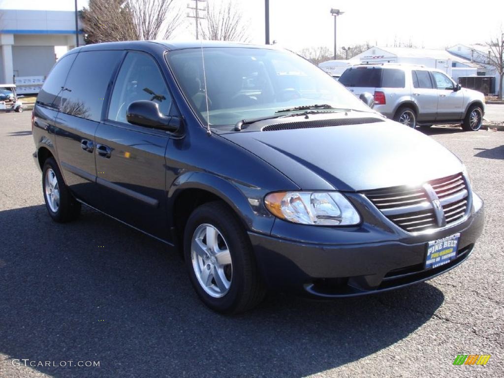 2007 Caravan SXT - Modern Blue Pearl / Medium Slate Gray photo #2