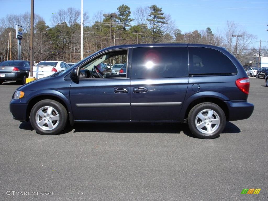 2007 Caravan SXT - Modern Blue Pearl / Medium Slate Gray photo #8