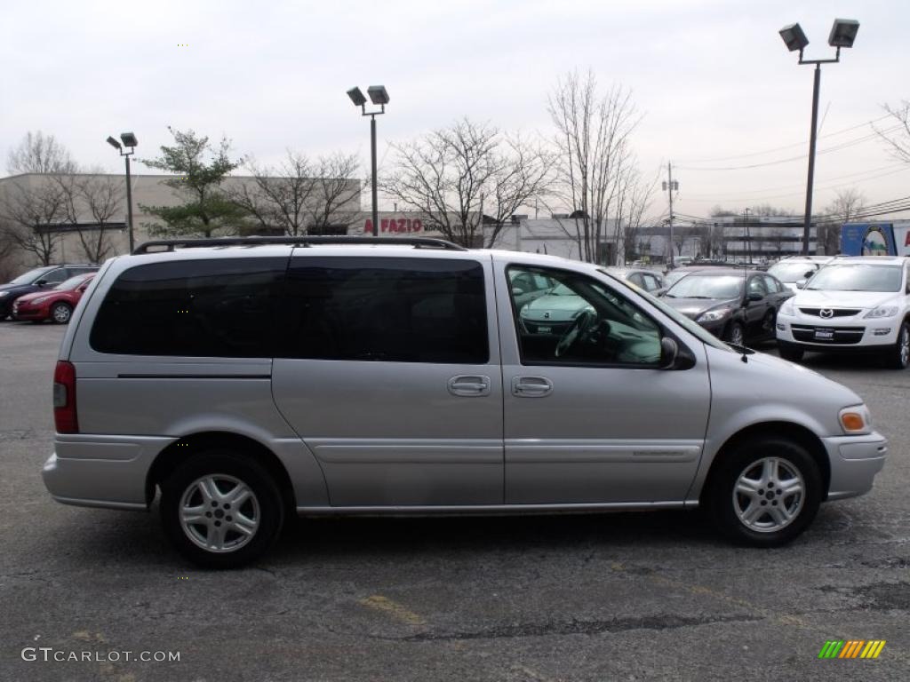 2002 Venture Warner Brothers Edition AWD - Galaxy Silver Metallic / Medium Gray photo #4