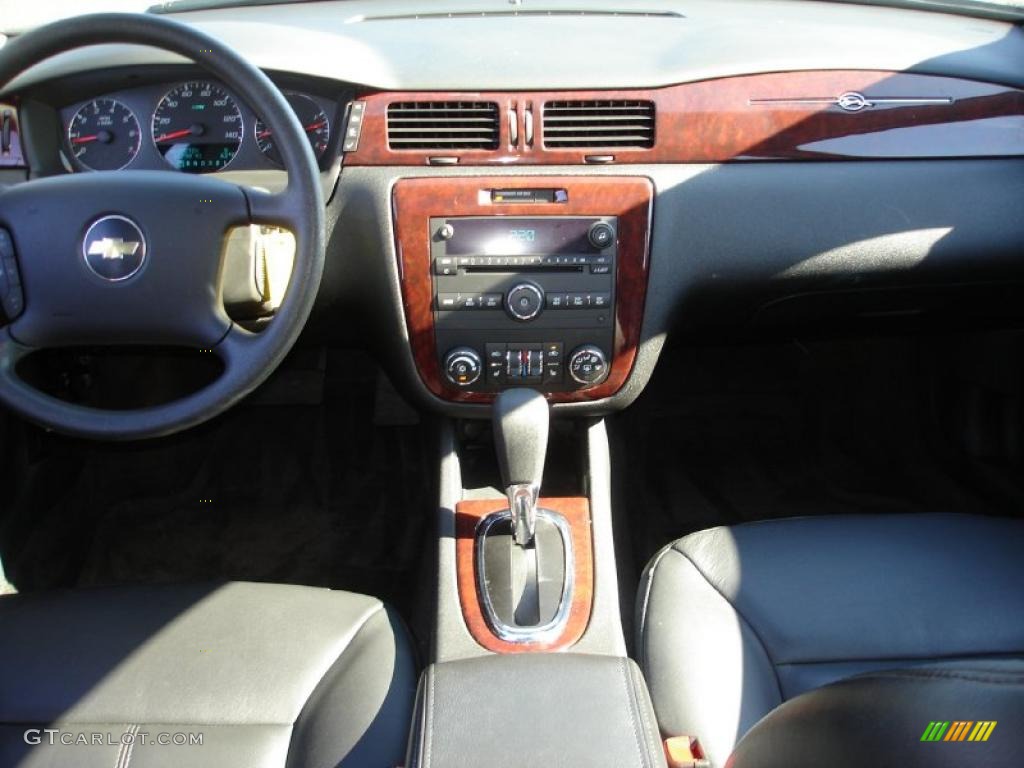 2009 Impala LT - Silver Ice Metallic / Ebony photo #14