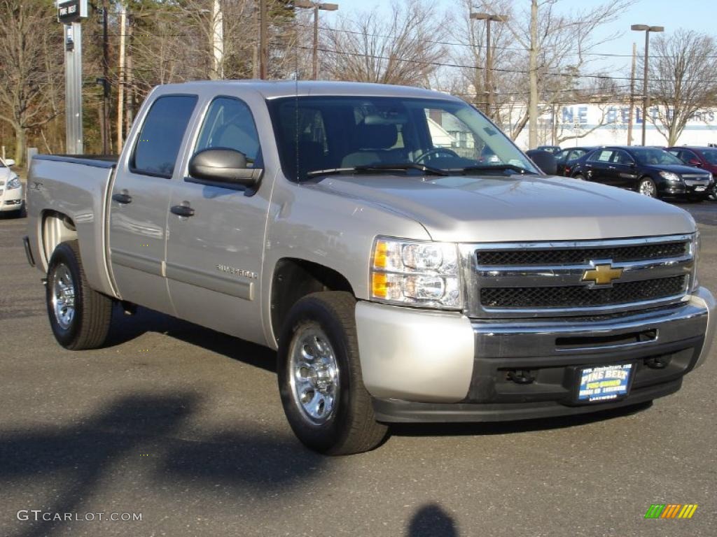 2009 Silverado 1500 LT Crew Cab 4x4 - Silver Birch Metallic / Ebony photo #3