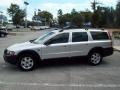 Silver Metallic - XC70 AWD Photo No. 5