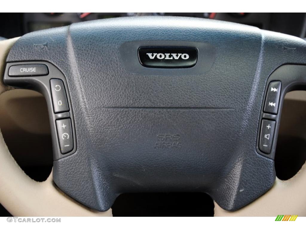2001 V70 XC AWD - Midnight Blue / Beige photo #74