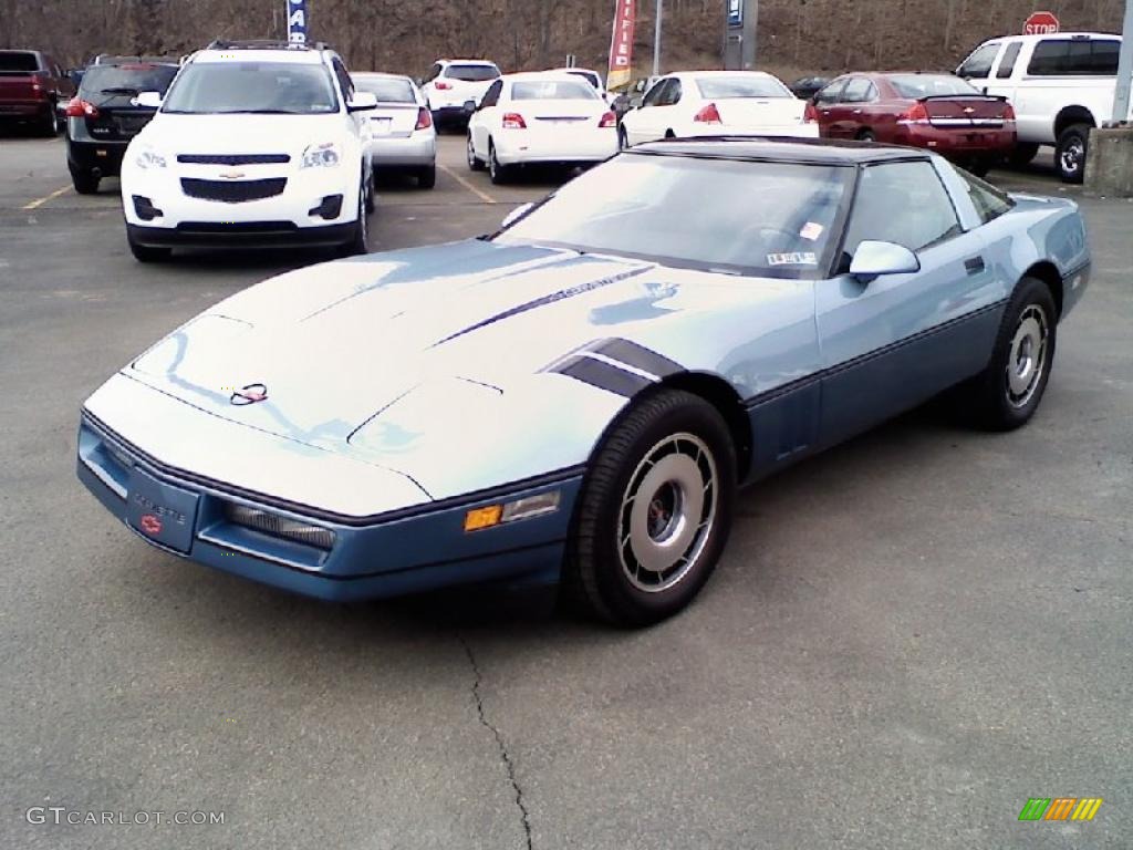 1985 Corvette Coupe - Light Blue Metallic / Medium Blue photo #1