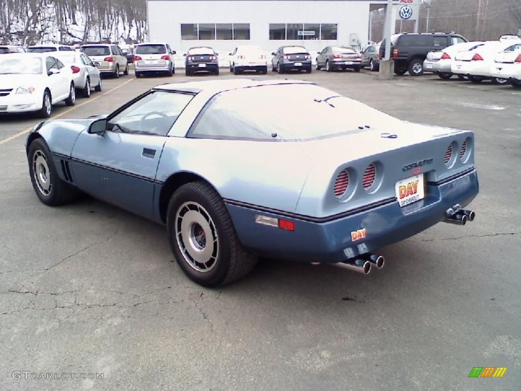 1985 Corvette Coupe - Light Blue Metallic / Medium Blue photo #6
