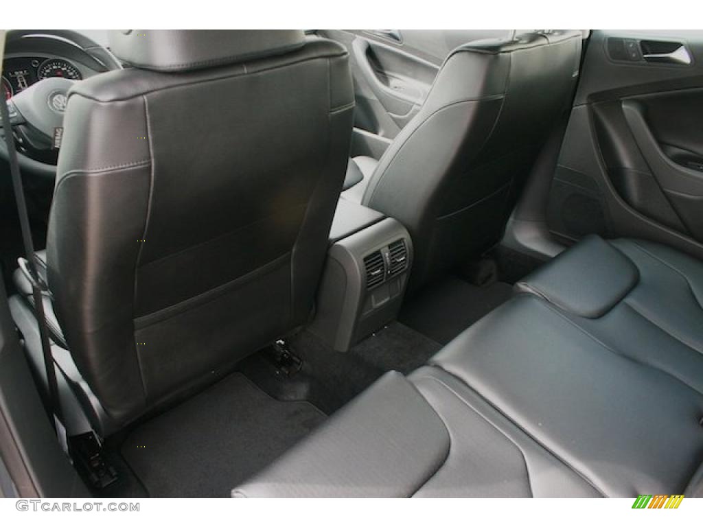 2010 Passat Komfort Wagon - Island Gray Metallic / Black photo #14