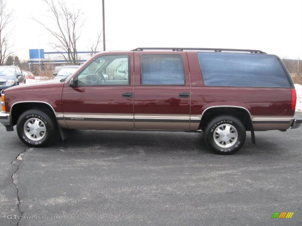 1998 Suburban C1500 LT - Dark Carmine Red Metallic / Neutral photo #5