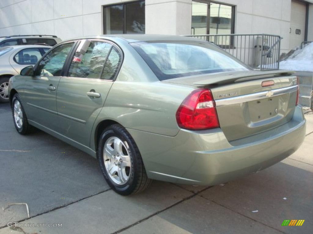 2005 Malibu LT V6 Sedan - Silver Green Metallic / Neutral Beige photo #2