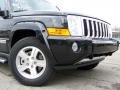 2010 Brilliant Black Crystal Pearl Jeep Commander Limited 4x4  photo #2