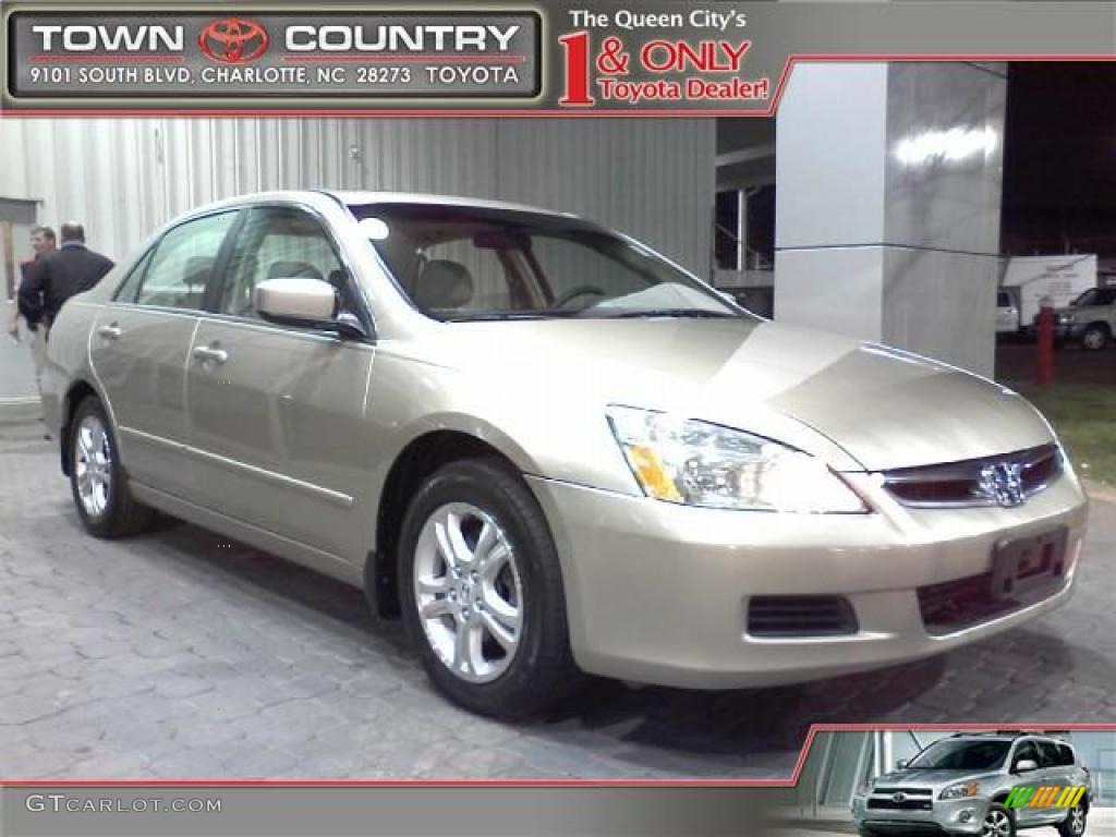 2007 Accord EX Sedan - Desert Mist Metallic / Gray photo #1