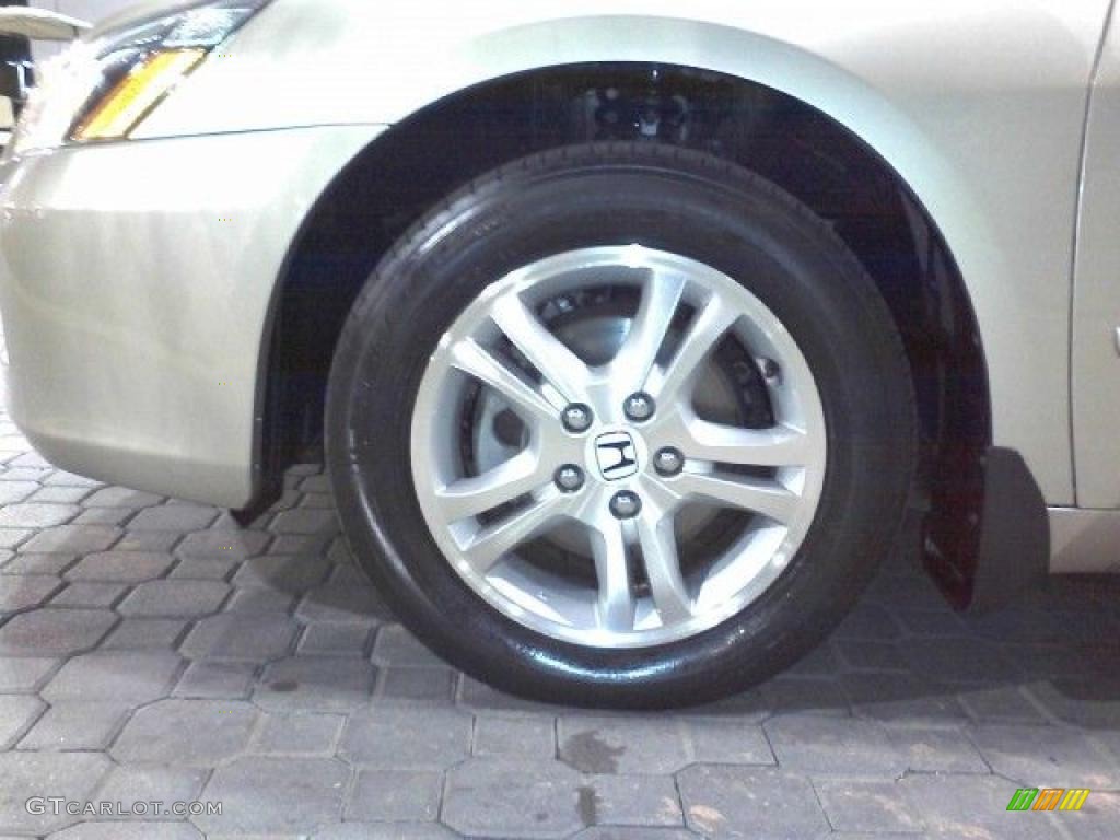 2007 Accord EX Sedan - Desert Mist Metallic / Gray photo #3