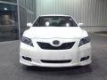 Super White - Camry SE Photo No. 2