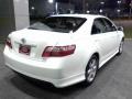 Super White - Camry SE Photo No. 16