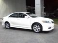 Super White - Camry SE Photo No. 17
