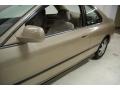1994 Cashmere Metallic Honda Accord LX Coupe  photo #13