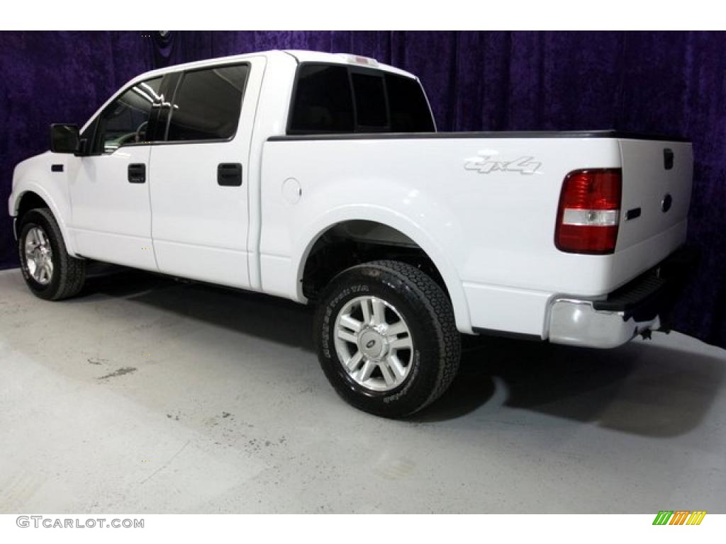 2004 F150 Lariat SuperCrew 4x4 - Oxford White / Tan photo #3