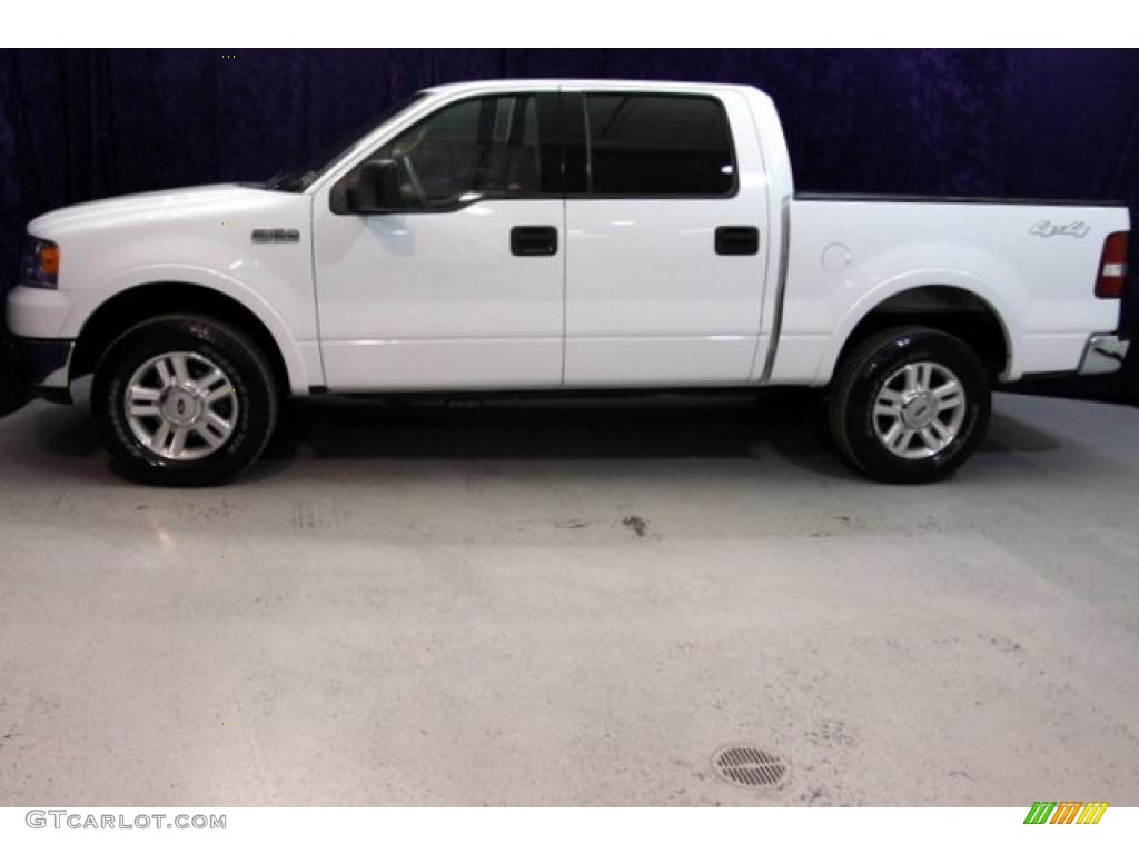 2004 F150 Lariat SuperCrew 4x4 - Oxford White / Tan photo #4