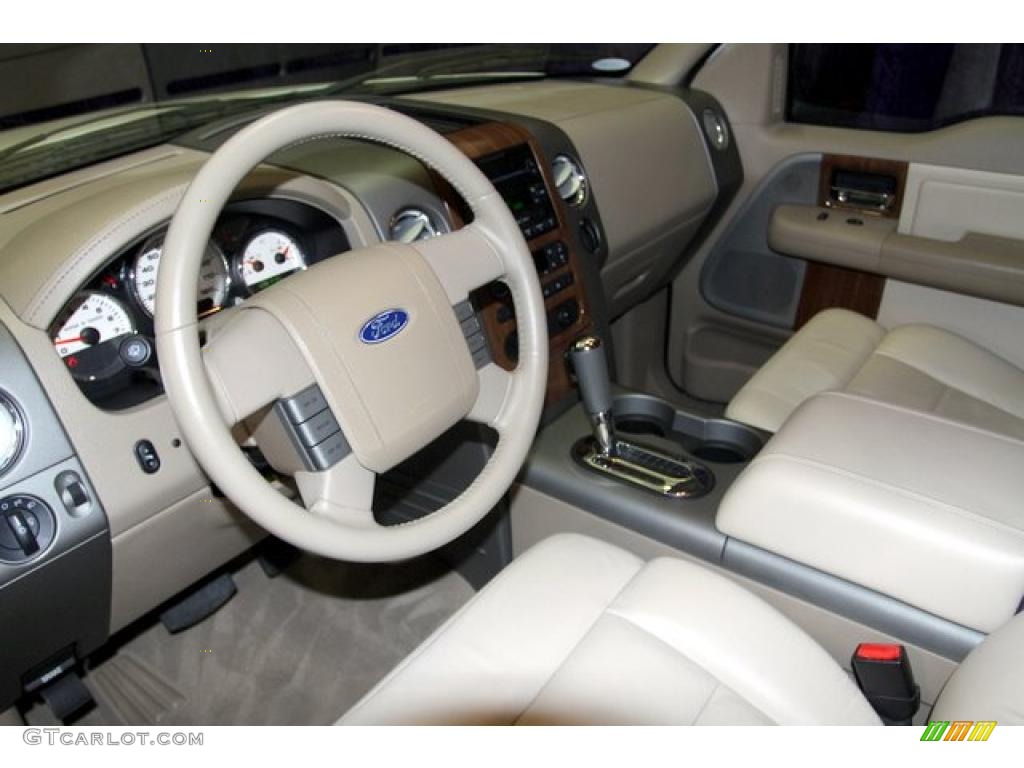 2004 F150 Lariat SuperCrew 4x4 - Oxford White / Tan photo #6
