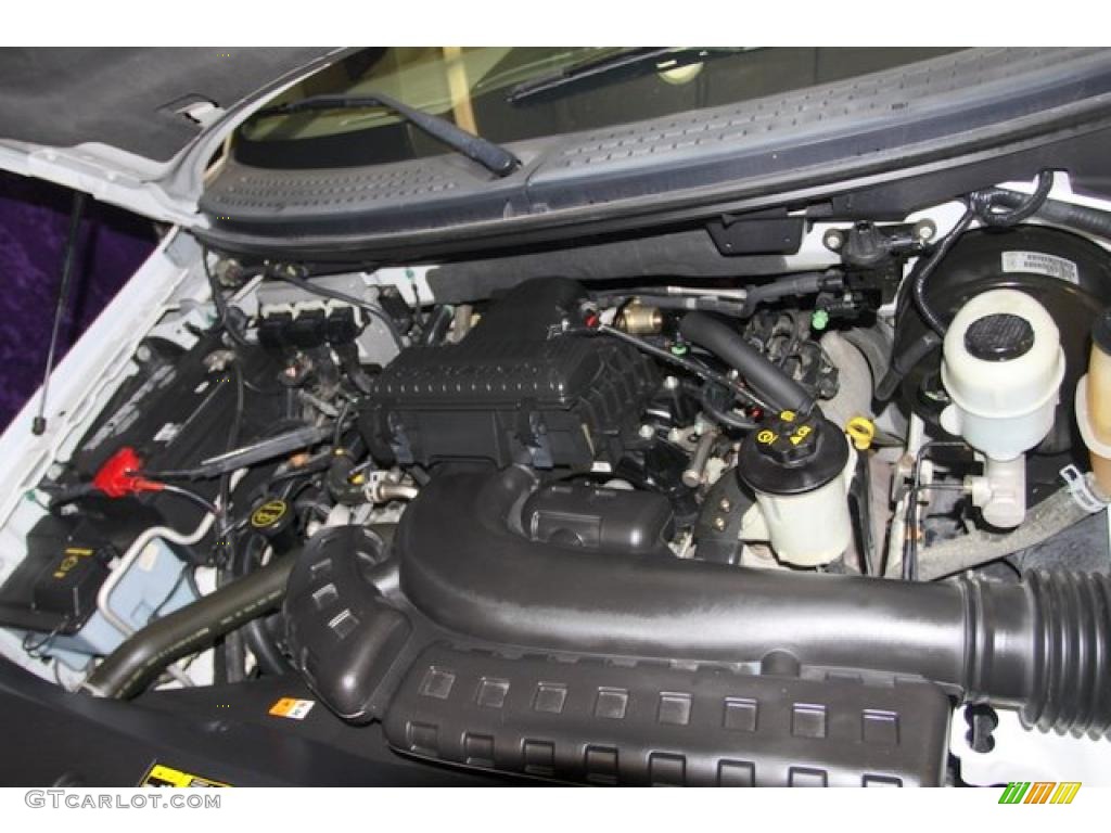 2004 F150 Lariat SuperCrew 4x4 - Oxford White / Tan photo #44