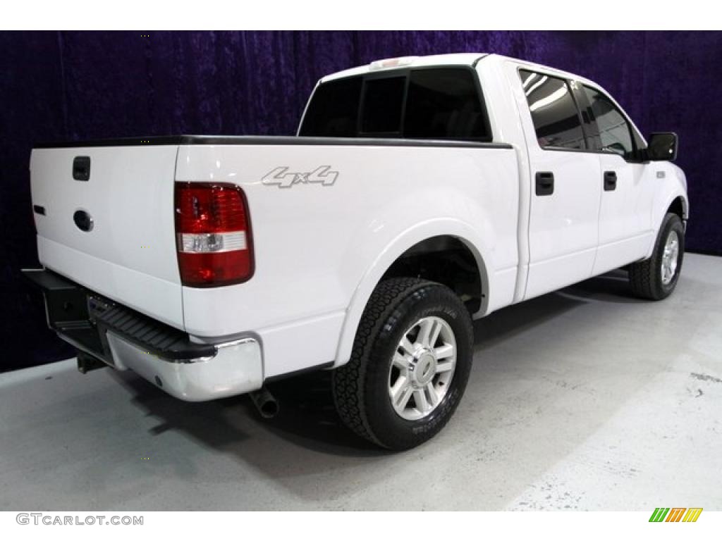 2004 F150 Lariat SuperCrew 4x4 - Oxford White / Tan photo #49