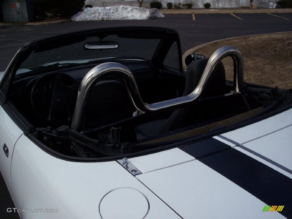 1991 MX-5 Miata Roadster - Crystal White / Black photo #33