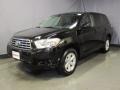 Black - Highlander V6 4WD Photo No. 1