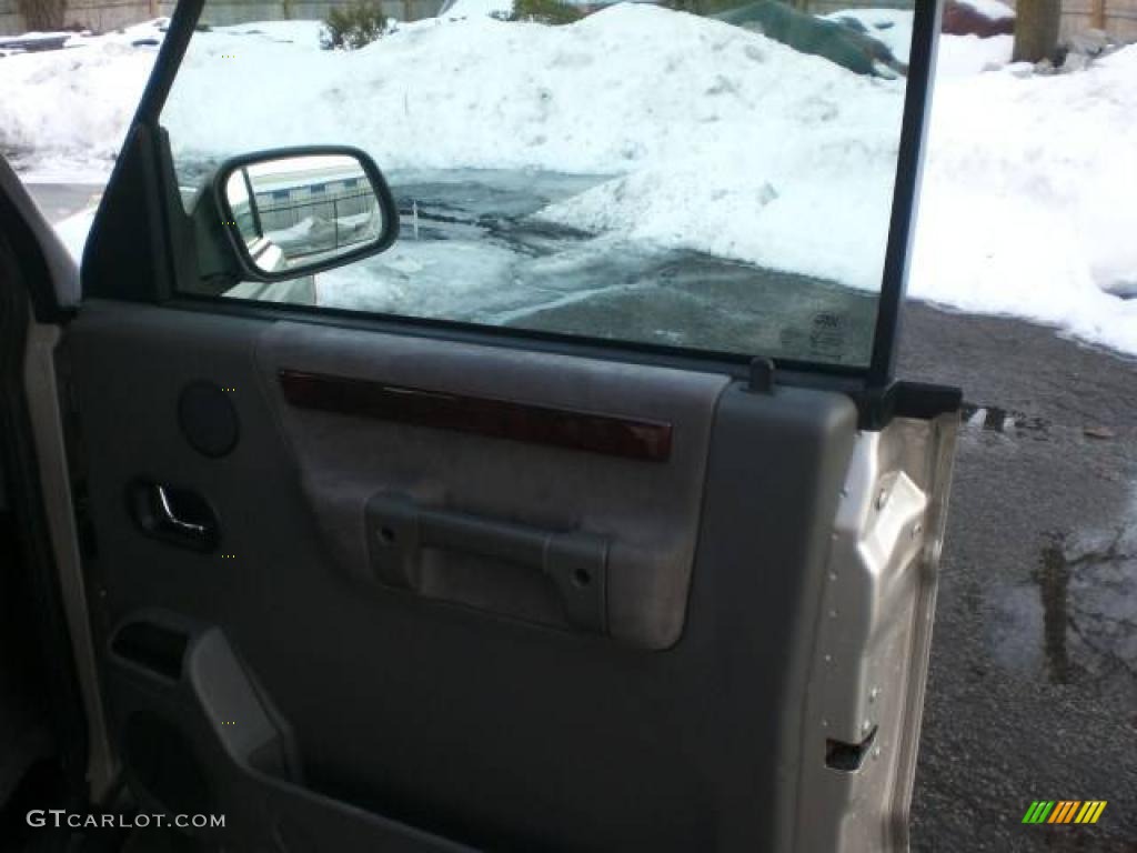 2001 Discovery II SE - Blenheim Silver Metallic / Smokestone Gray photo #34