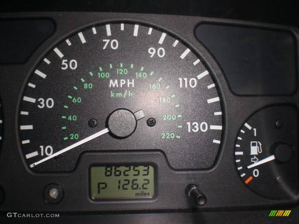 2001 Discovery II SE - Blenheim Silver Metallic / Smokestone Gray photo #37