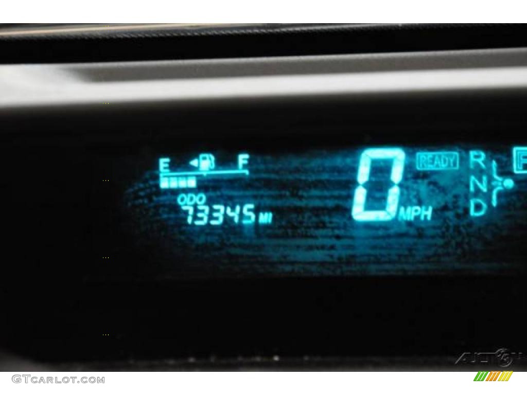 2005 Prius Hybrid - Super White / Gray/Burgundy photo #9