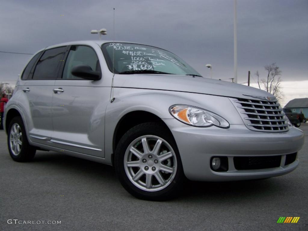 2010 PT Cruiser Classic - Bright Silver Metallic / Pastel Slate Gray photo #1