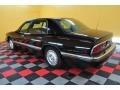 Black - Park Avenue Sedan Photo No. 4