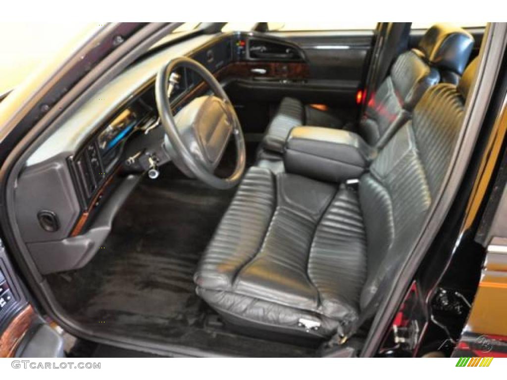 1993 Park Avenue Sedan - Black / Black photo #13