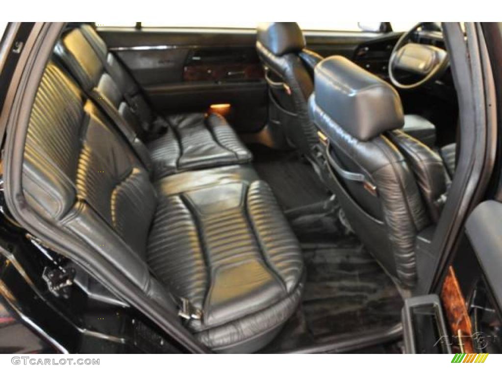 1993 Park Avenue Sedan - Black / Black photo #15