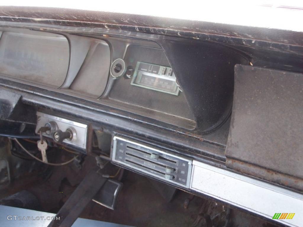 1966 Impala 2 Door Hardtop - Primer / Black photo #16